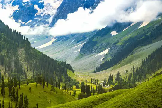 Beautiful Kashmir Tour Package from Srinager & Jammu