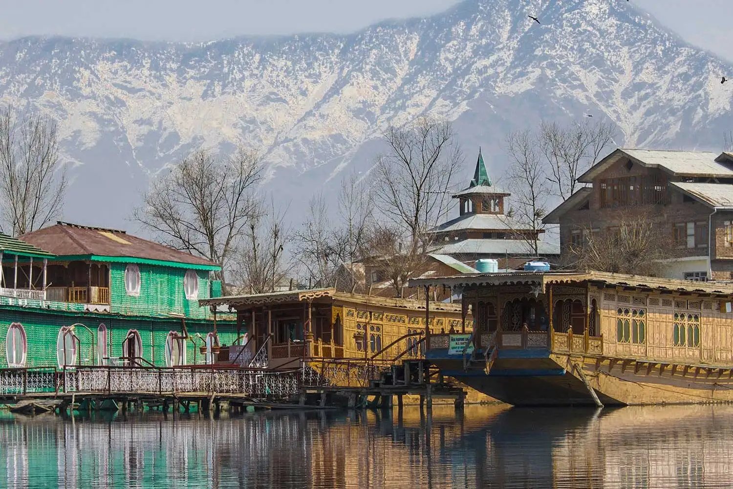 Stunning Kashmir Tour Package from Srinagar & Jammu